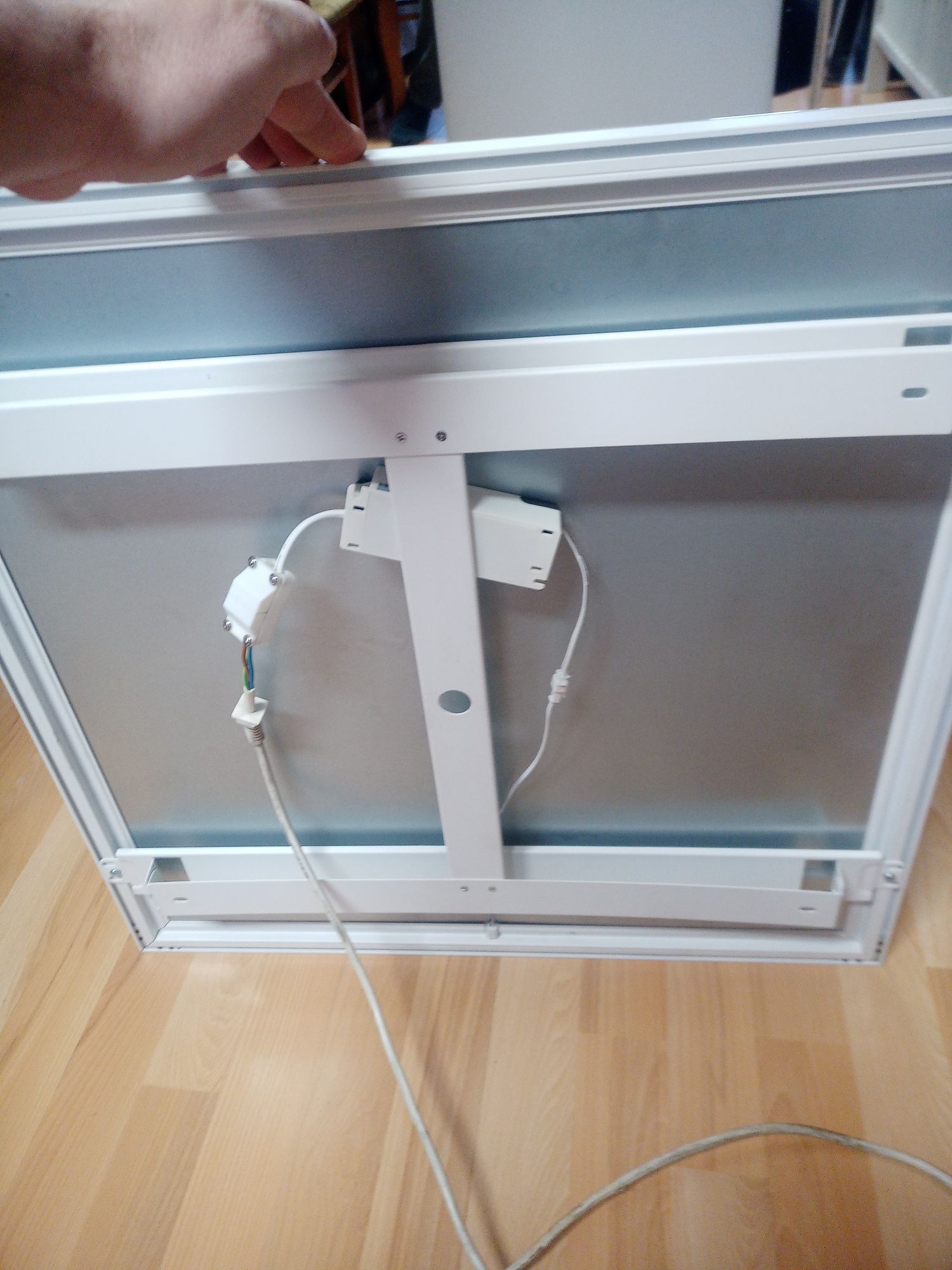 Lampa powystawowa velora