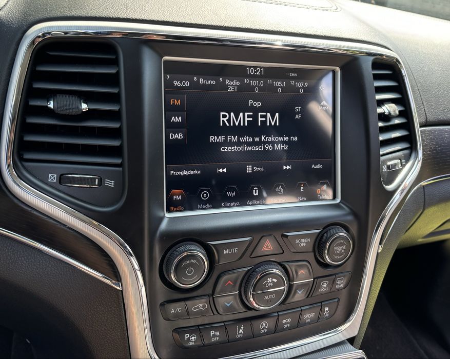 Radio Uconnect 8.4 Panasonic Dodge Jeep Chrysler RAM Naprawa Polski