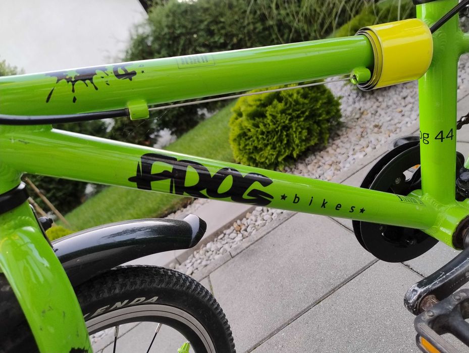 Rower frog 44, 16 cali