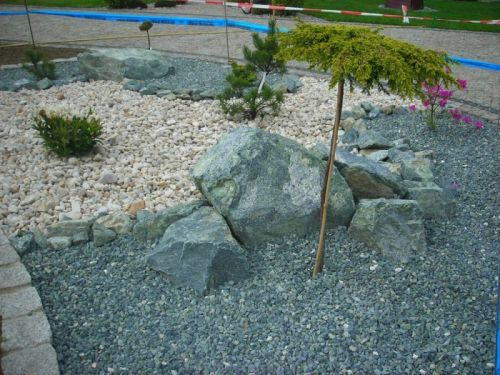 Grys Green Gravel Serpentynit zielony kamień gres granitowy ziemia