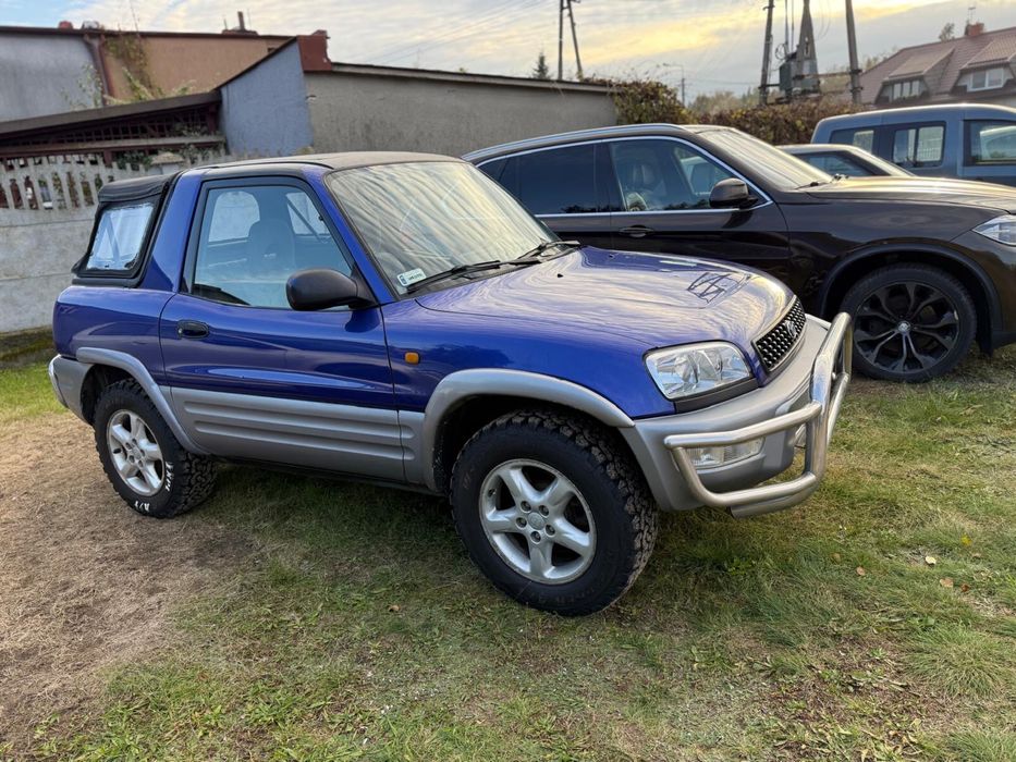 Toyta RAV4 4x4/ 2.0 + LPG/ / nowe opony  oplaty na 1 Rok 25 zl 100 km