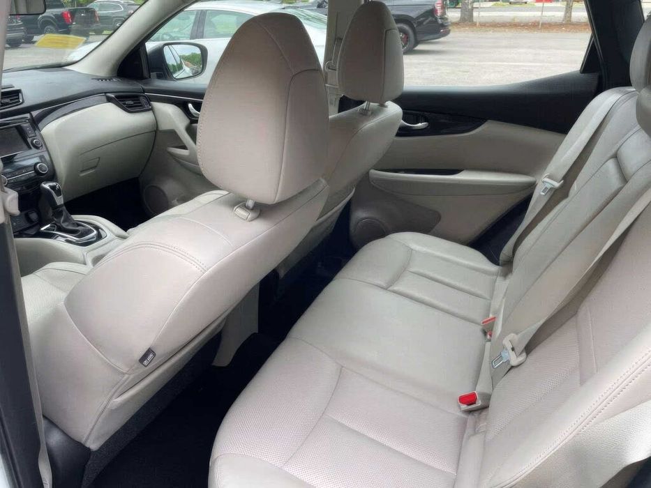 Nissan Rogue Sport SL      2019