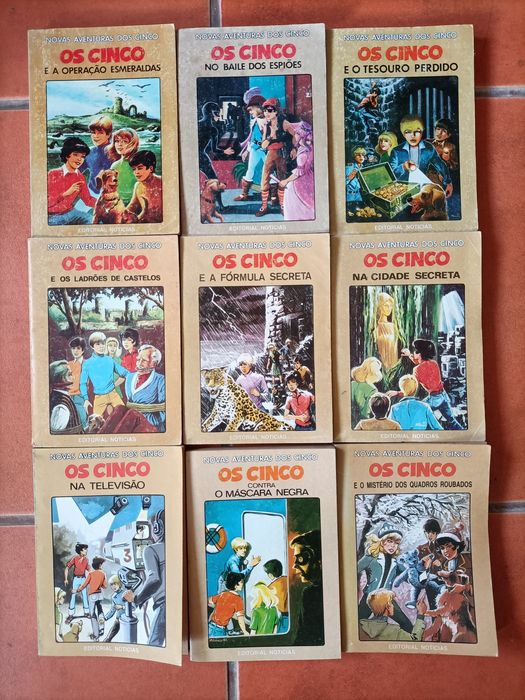60 Livros de "Os Cinco" de Enid Blyton e O Pirata, em excelente estado