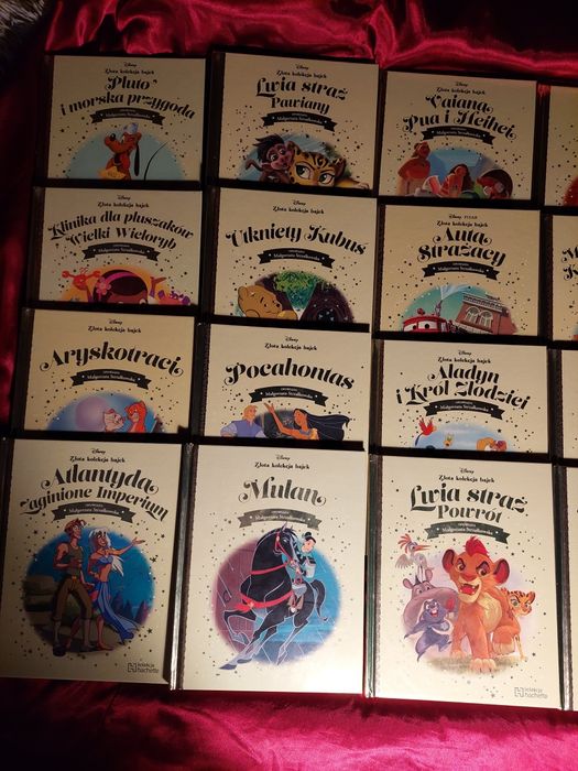 Zestaw książek Złota Kolekcja Bajek Disneya plus gratisy