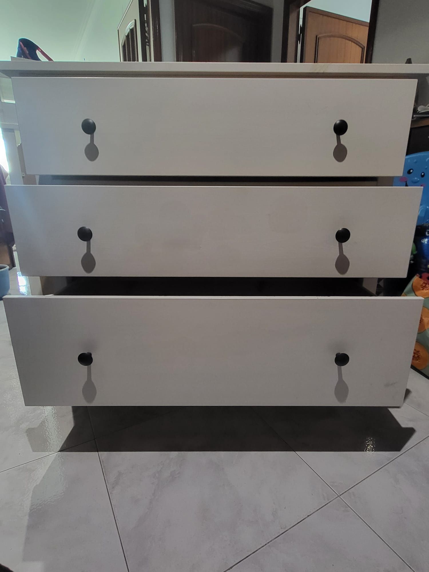 Cómoda 3 gavetas IKEA