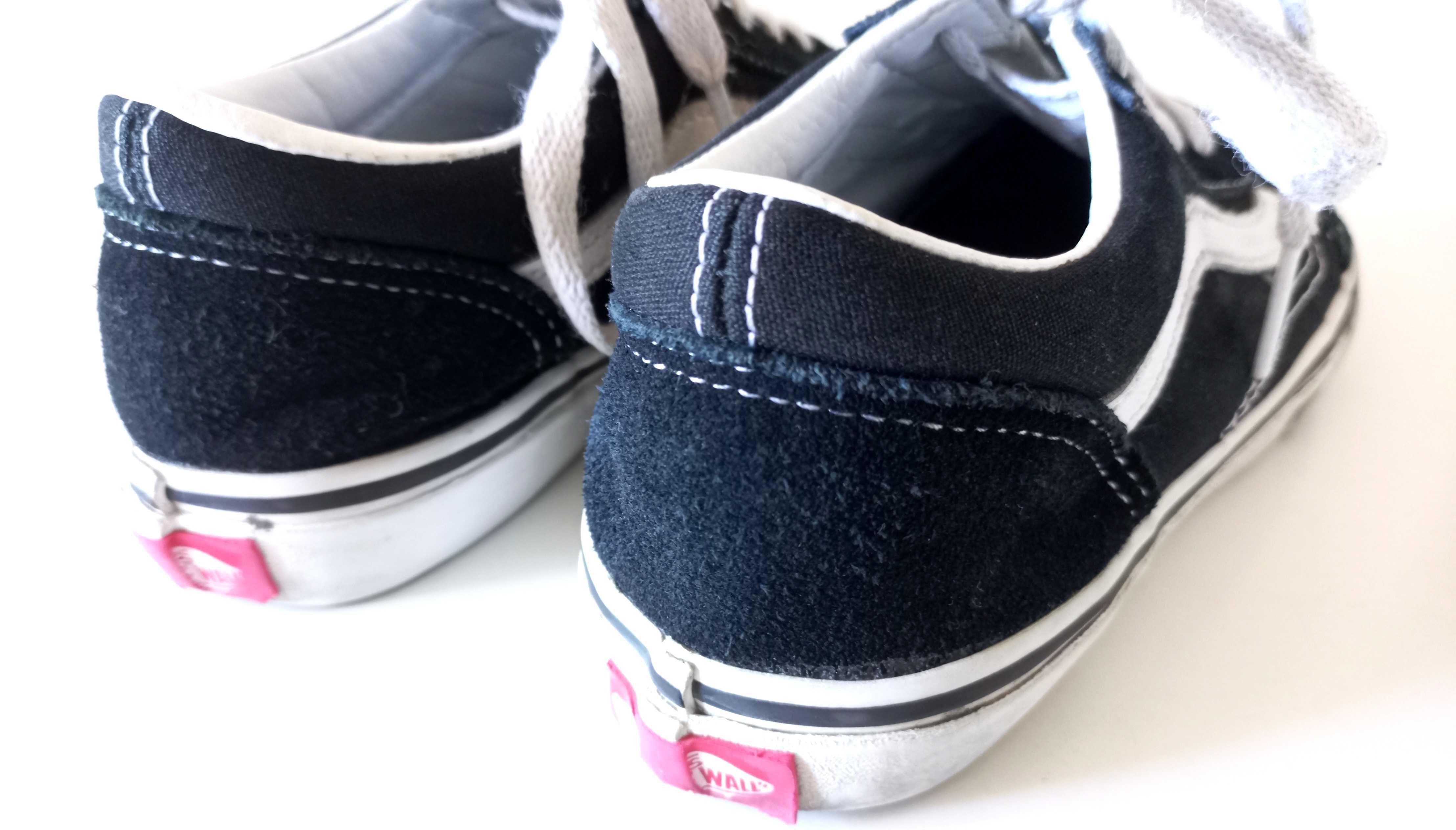 Vans originais pretas