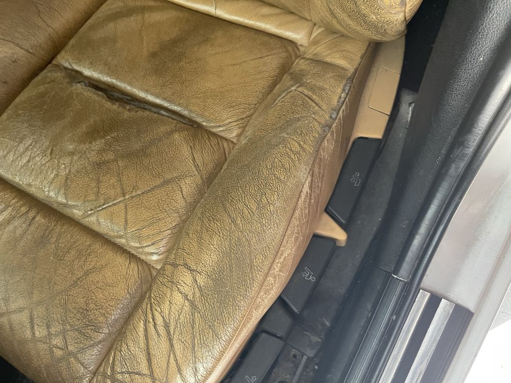 Wnętrze środek e36 sedan beżowe grzane