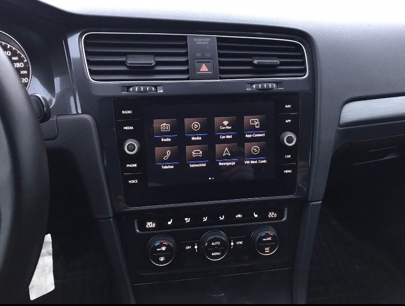 Golf VII 2.0TDI Oryginalny przebieg full Led 2018 Masaże Duza Navi