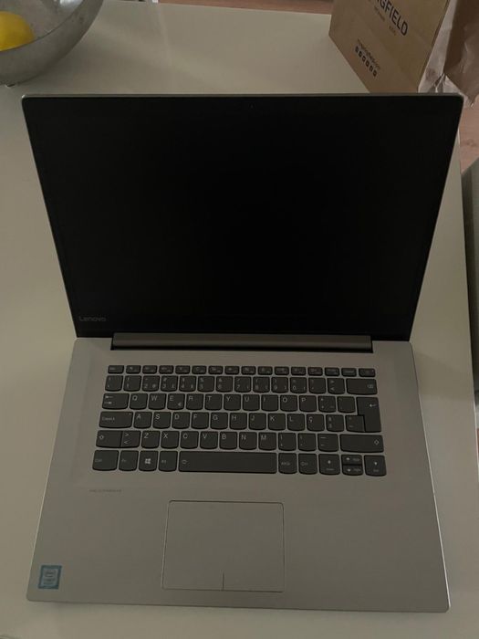 computador portatil Lenovo