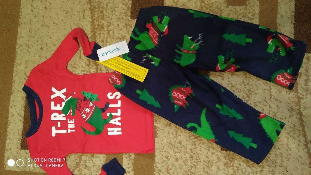 Піжама костюм Картерс Carters новорічна дракон динозавр 1,5-2 роки