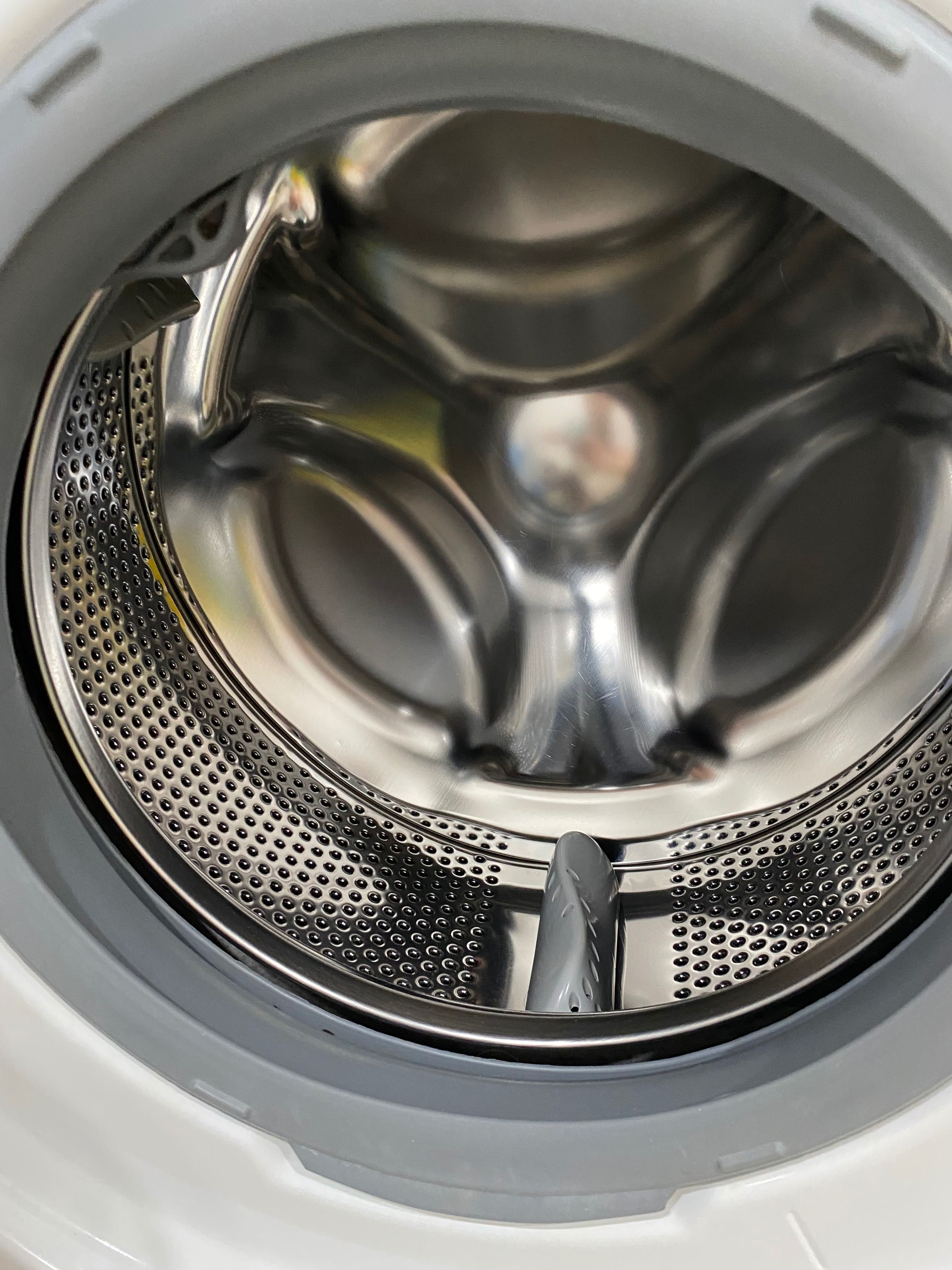 Пральна машина Electrolux  надійність і зручність у кожному прані.