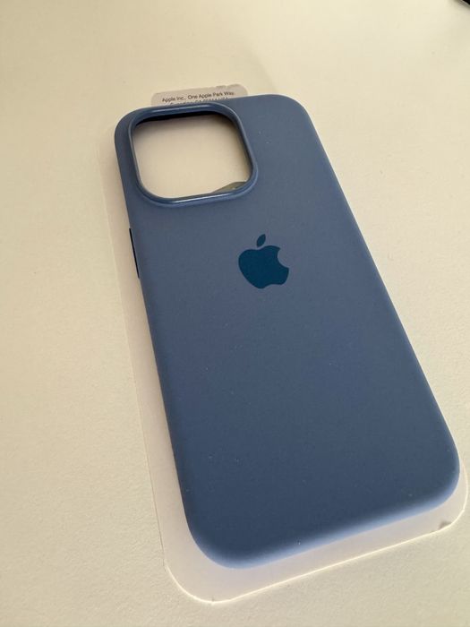 Capa iphone 15 pro Blue