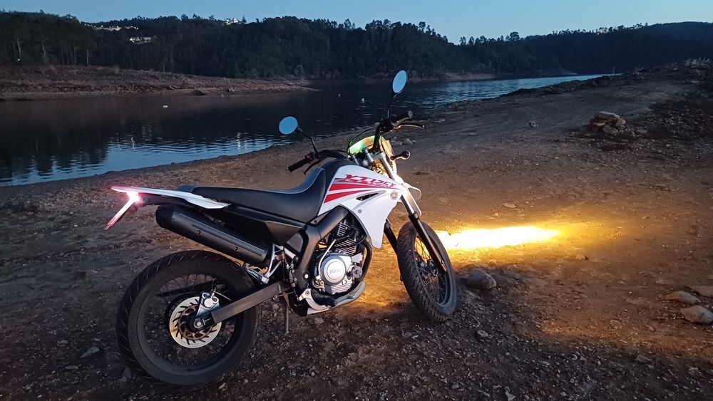 Moto YAMAHA XT 125 X