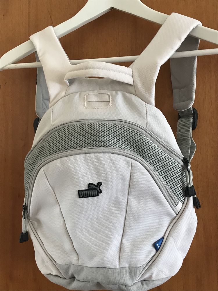 Mochila branca da Puma