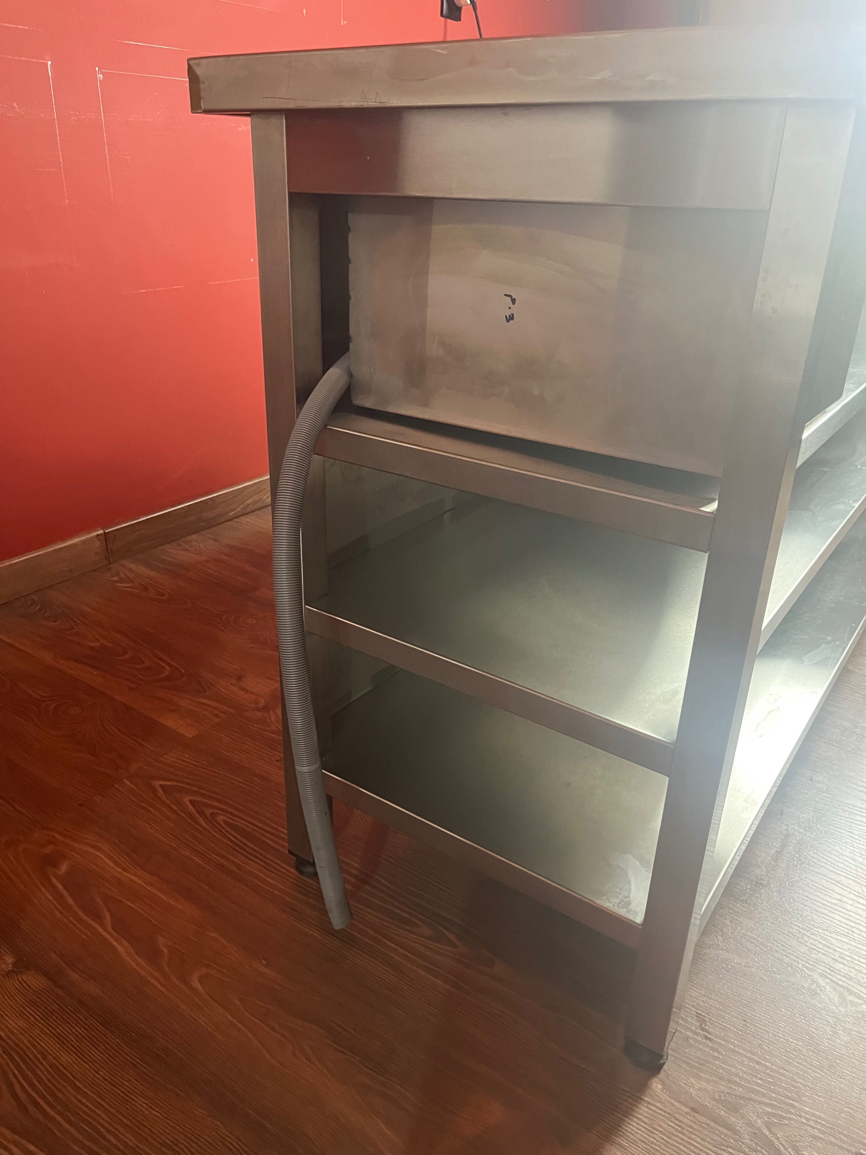 Bancada inox prateleiras cuba gelo e suporte para bebidas bar