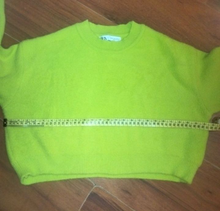 Продам свитер укороченный Zara