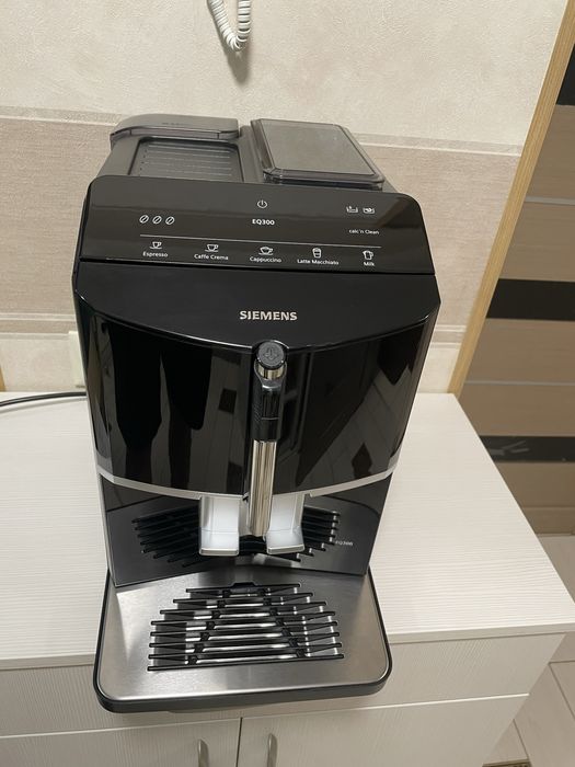 Кофемашина Siemens EQ300