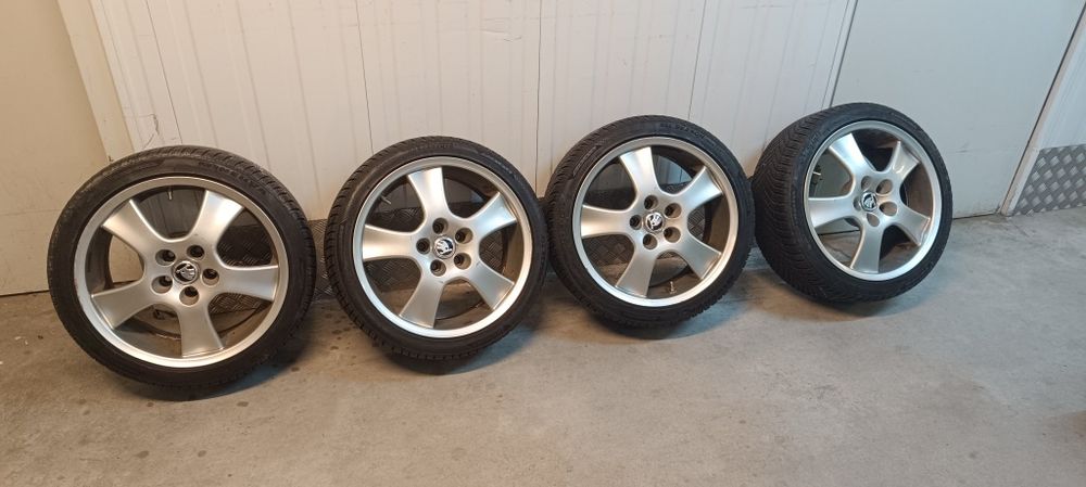 Koła alufelgi całoroczne Skoda VW 225/40/18