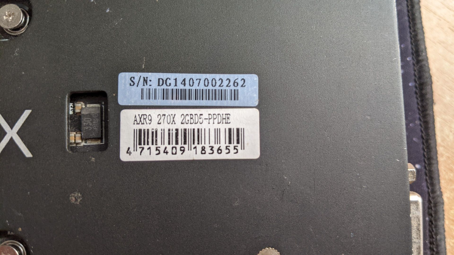Відеокарта AXR9 270X 2GBD5 неробоча