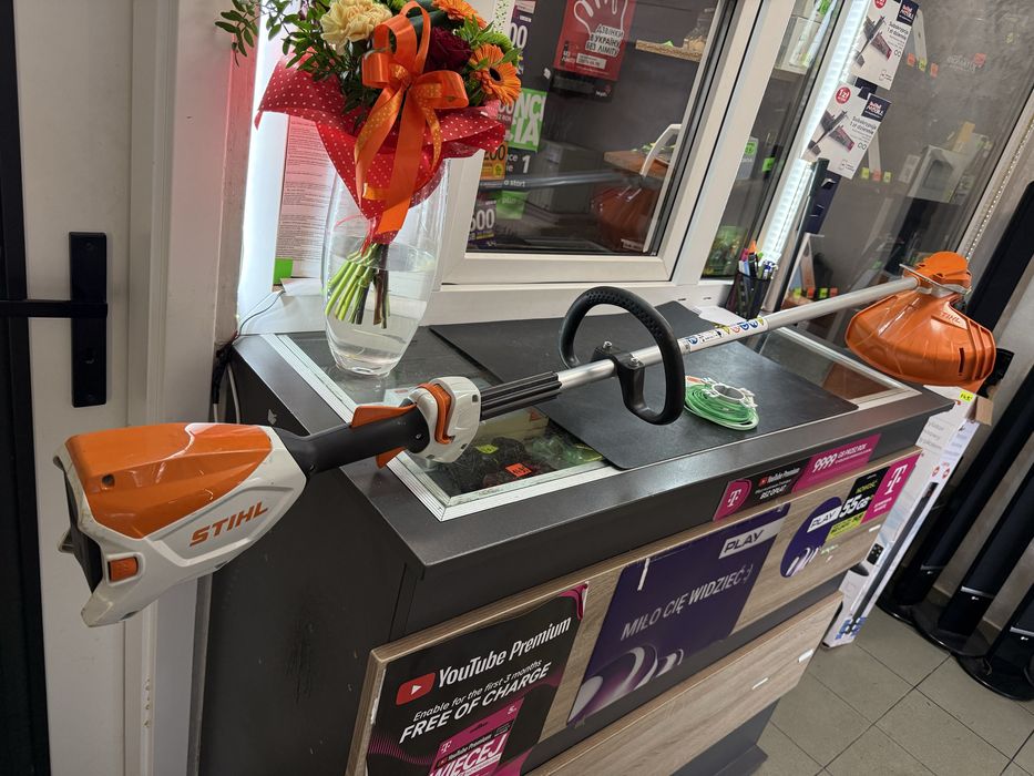 Kosa alumulatorowa Stihl FSA 60R + bateria AK 30, Jak Nowa