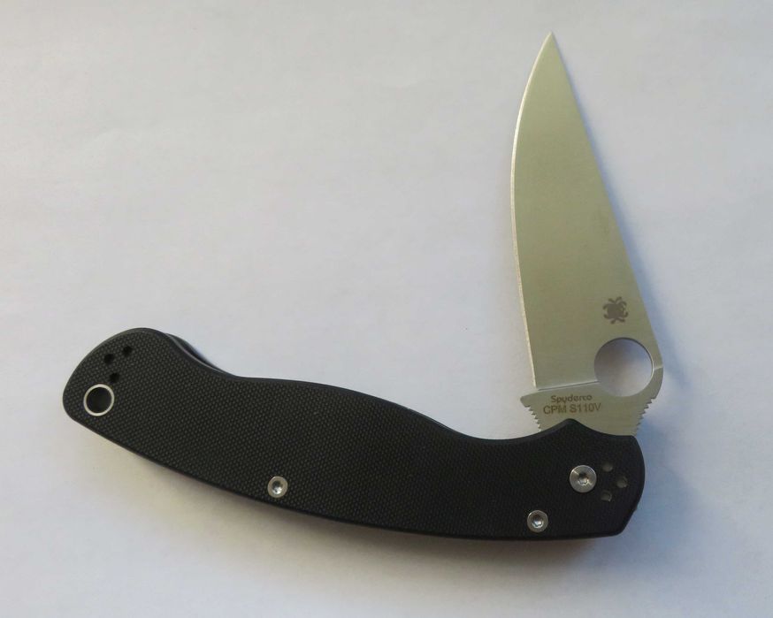 Nóż składany  Spyderco military
