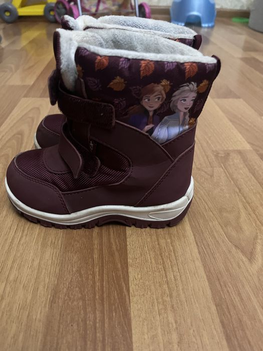 Зимние ботинки на девочку