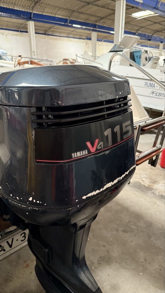 Motor fora de bordo Yamaha 115cv V4 2t