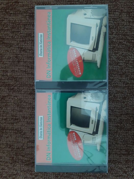 8 CD-ROMS DN Informática Instantânea (selados)