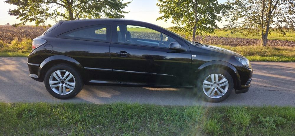 Astra H GTC 1,6T 180km
