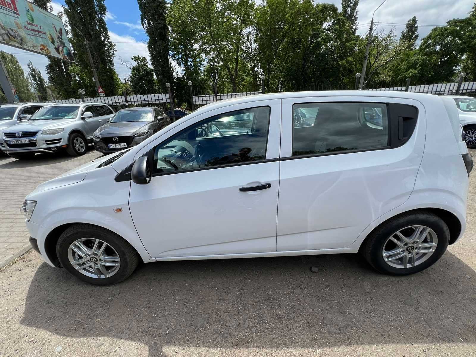 Chevrolet Aveo 2011 року 1,3 л./дизель