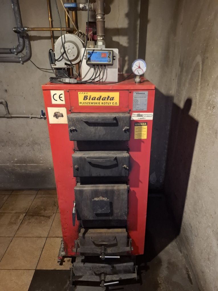Kocioł Co 20kw  caly z osprzętem!!!