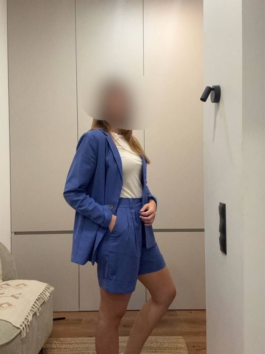 Стильний жіночий костюм (піджак + шорти)