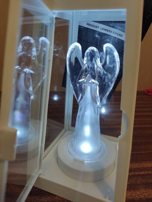 Latarenka LED kortina anioł