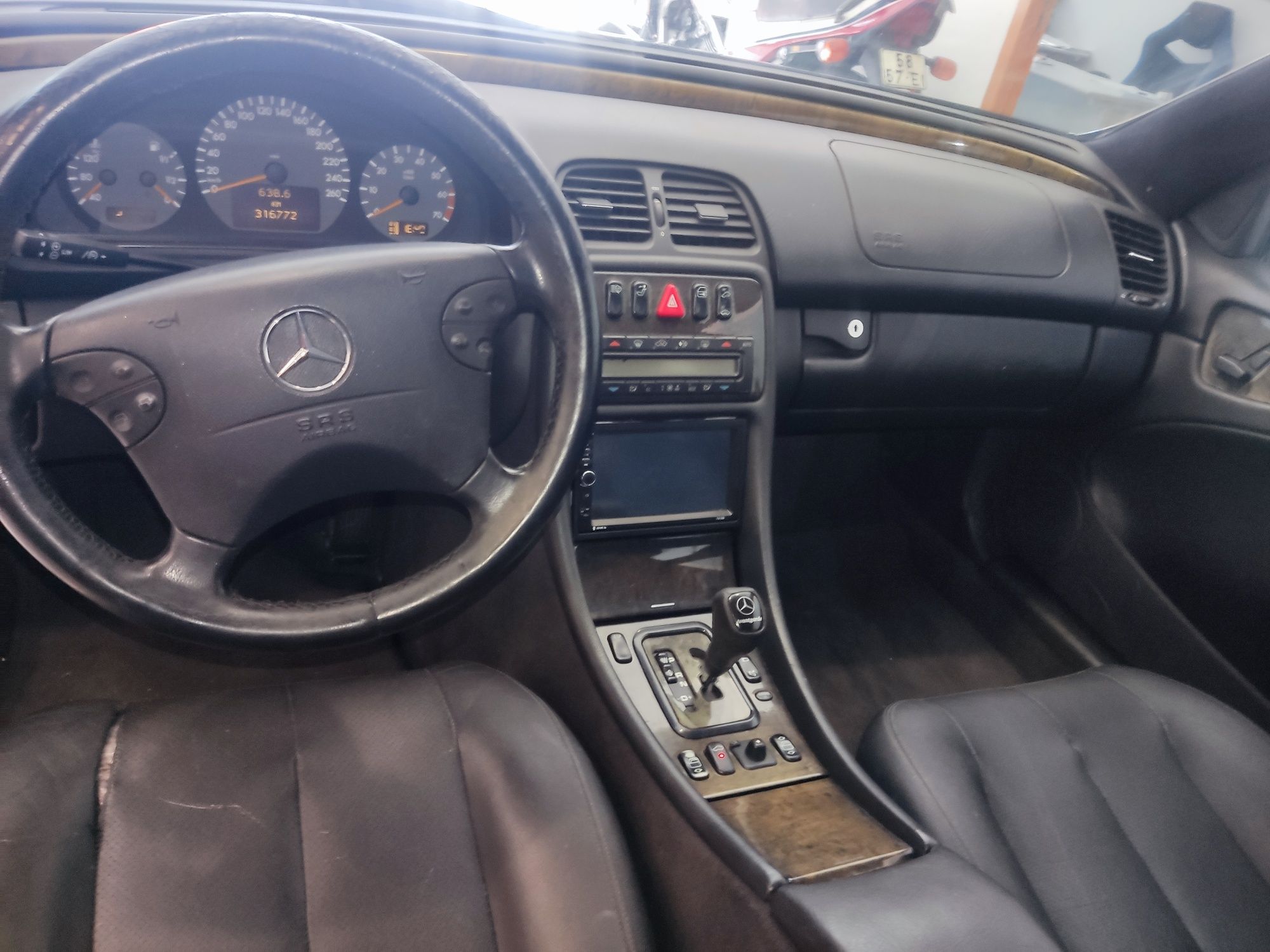 Mercedes clk 200 Kompressor CAIXA  AUTOMÁTICA SÓ 3750€
