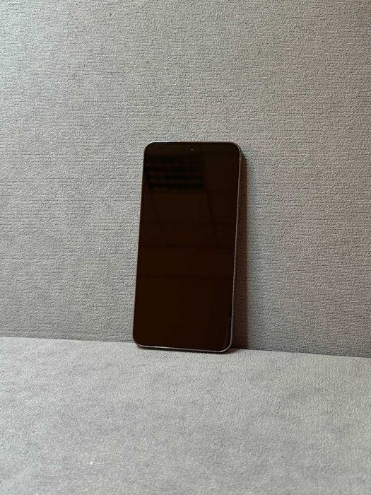 В гарному стані Самсунг SAMSUNG S23 256GB Green 6 місяців гарантії!