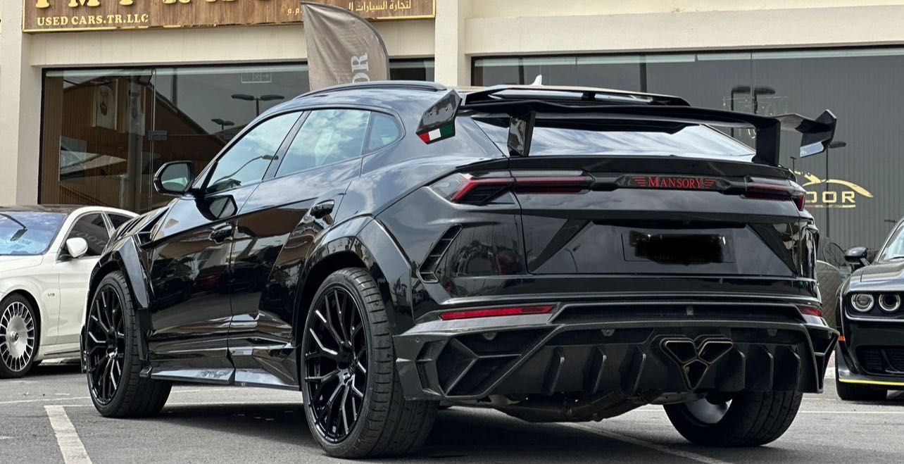 Lamborghini urus 2019