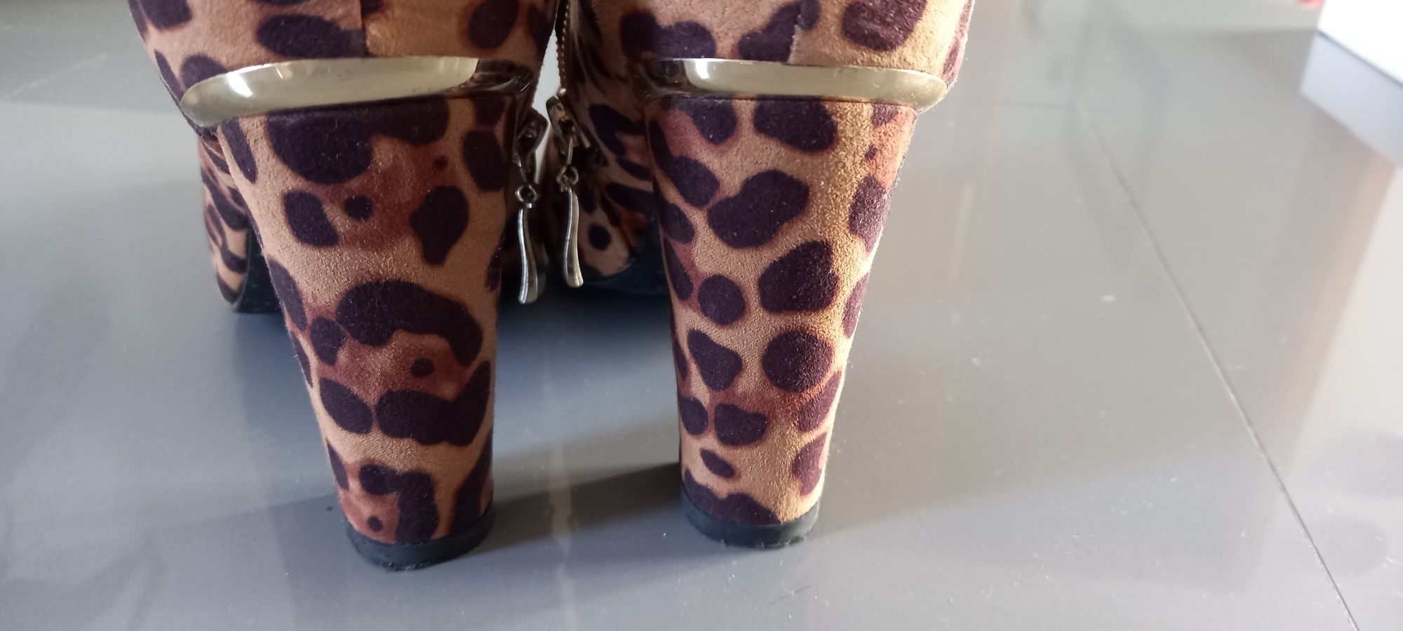 Botas  Salto Alto Tigresa