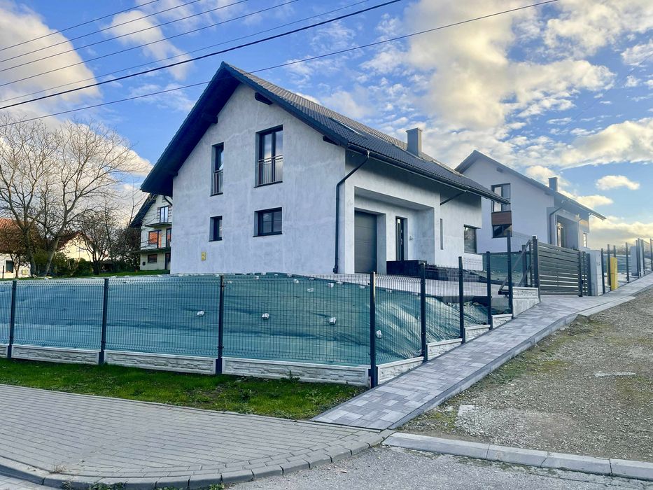 Nowoczesny dom jednorodzinny z garażem | 158 m² | Ostrów | Przemyśl