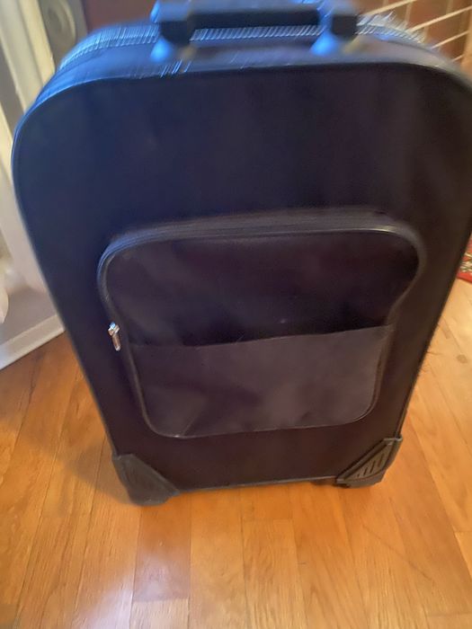 Чемодан дорожный,DELSEY и др.