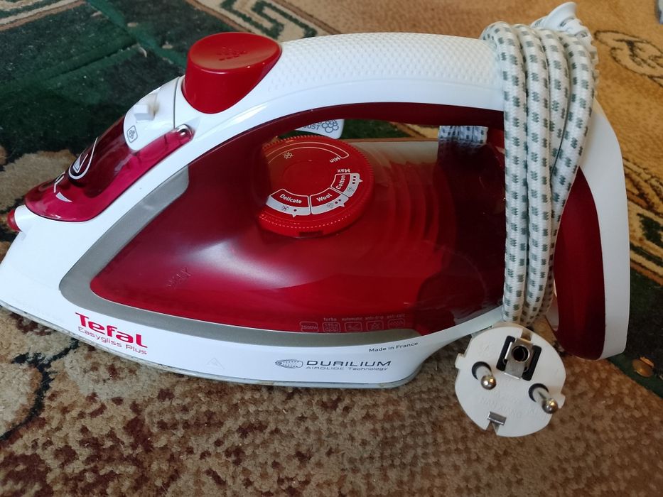 Утюг Tefal Easygliss Plus FV 5717 EO