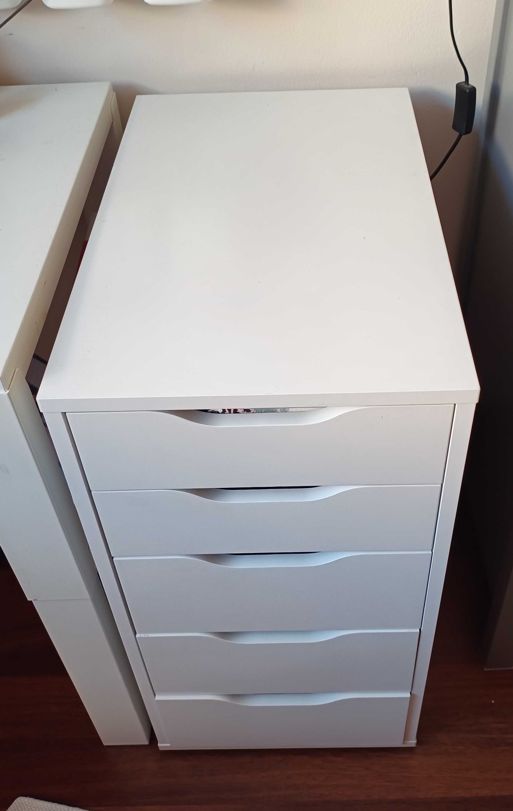 Komoda Ikea alex
