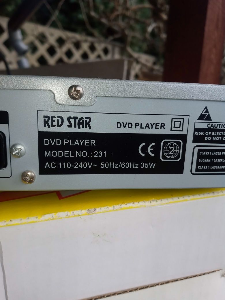 Odtwarzacz DVD RED STAR 231