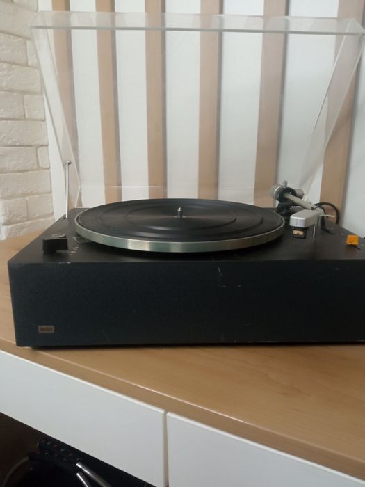 Проигрыватель виниловых пластинок Braun. PS500