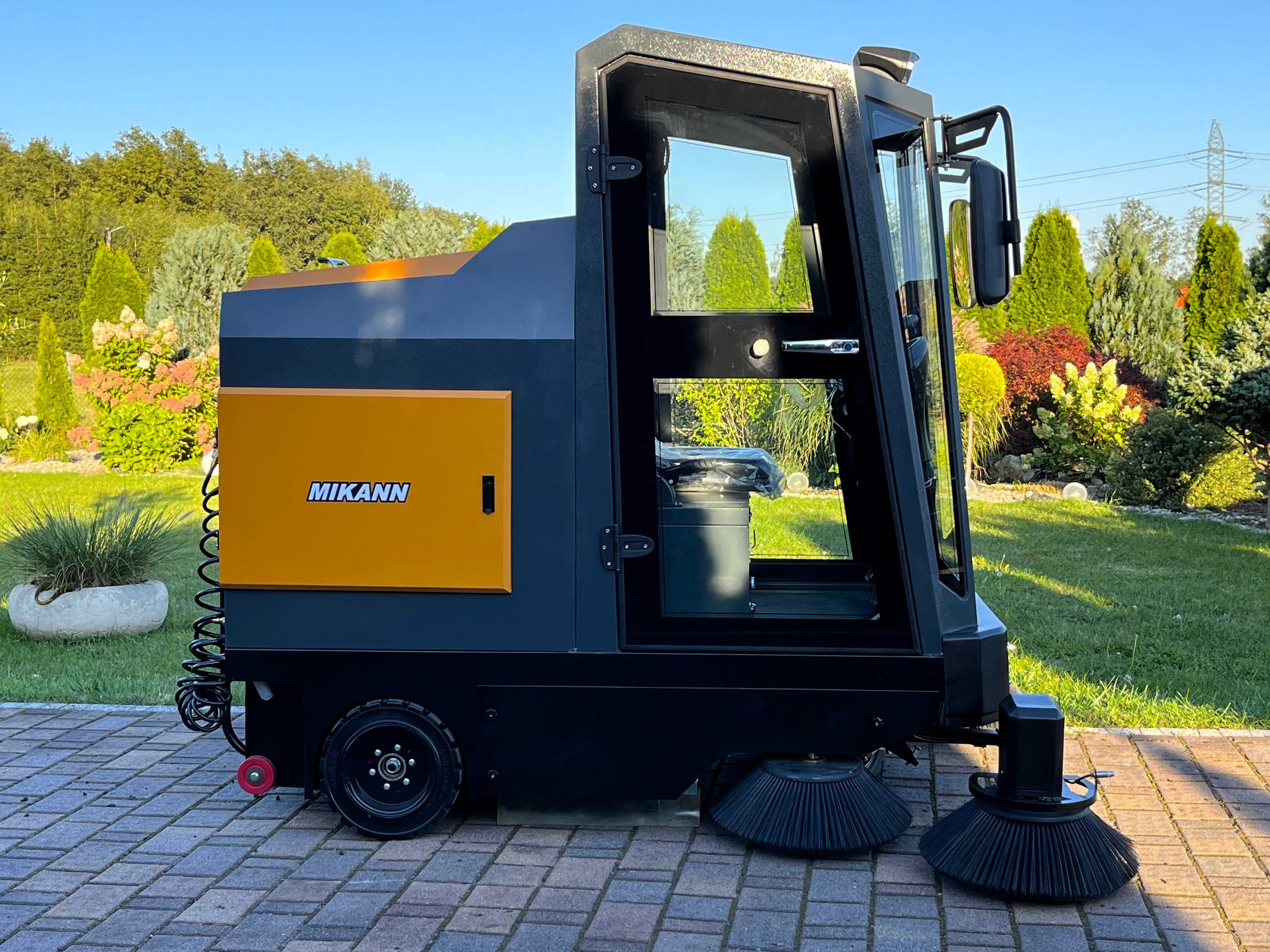 Zamiatarka Samojezdna, Mikann ME190,Karcher, Hako Japan Trak