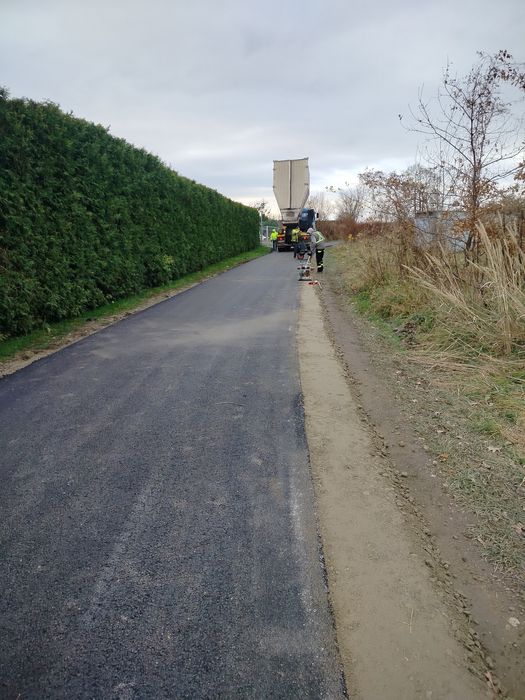 Usługi Koparko -ładowarką, Brukarstwo