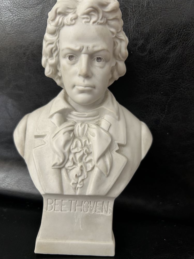 Estatueta  de Beethoven