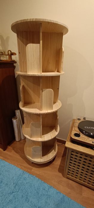 Torre arrumação madeira