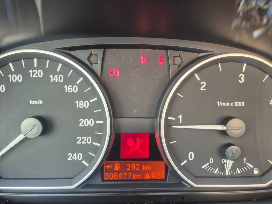 Bmw 118D de 5 lugares de 2008