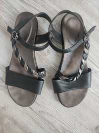 Jenny Fairy 40 sandały damskie płaskie czarne plecione CCC buty glam