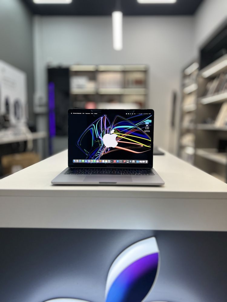 Ноутбук MacBook Pro 13” 2020 M1 8ОЗУ 256GB SSD стан  8.5/10 #71404